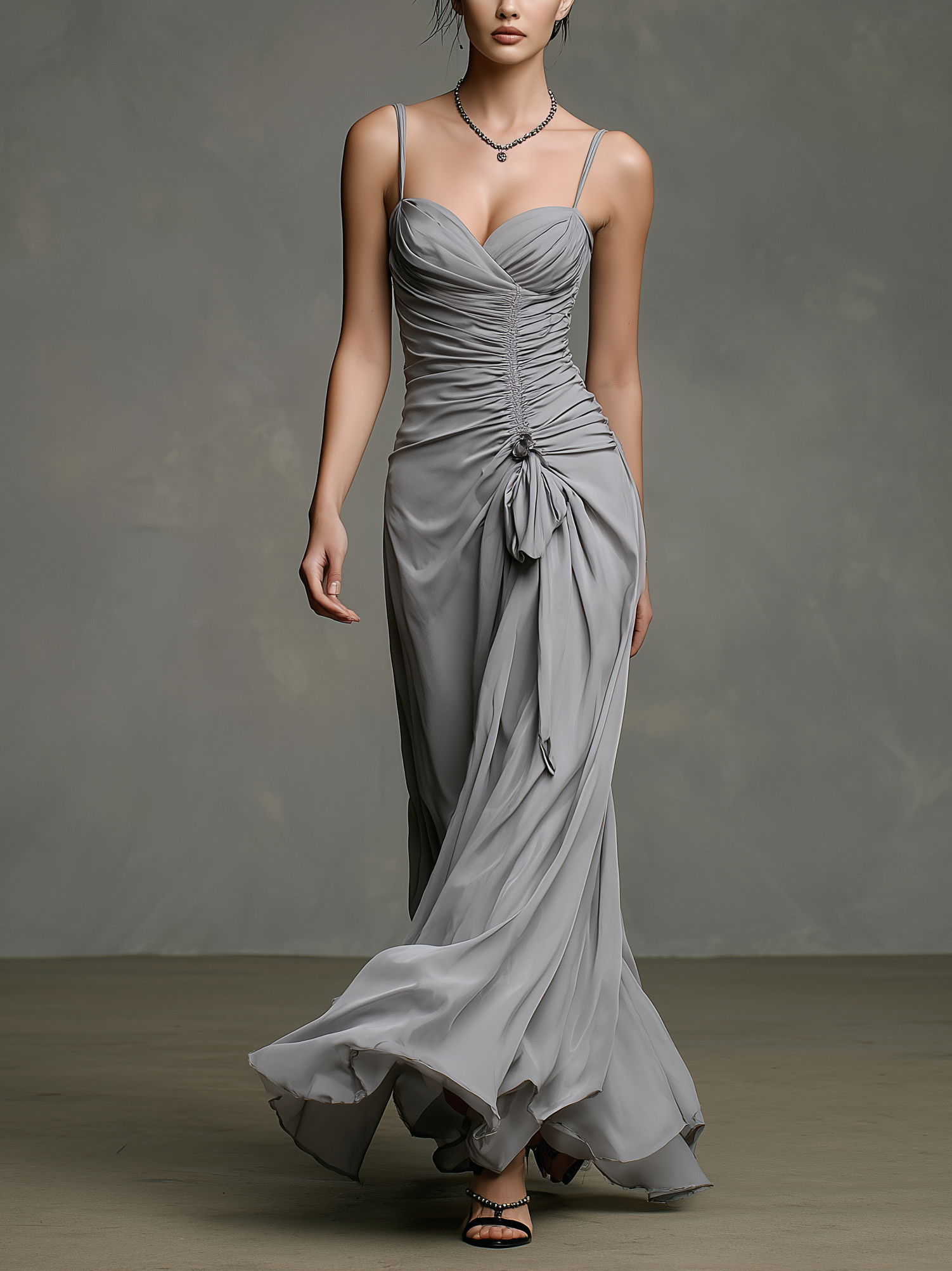 Women's Fashionable Gray Chiffon Sleeveless Maxi Dress With Ruched Waist MDZ0614A9AN
