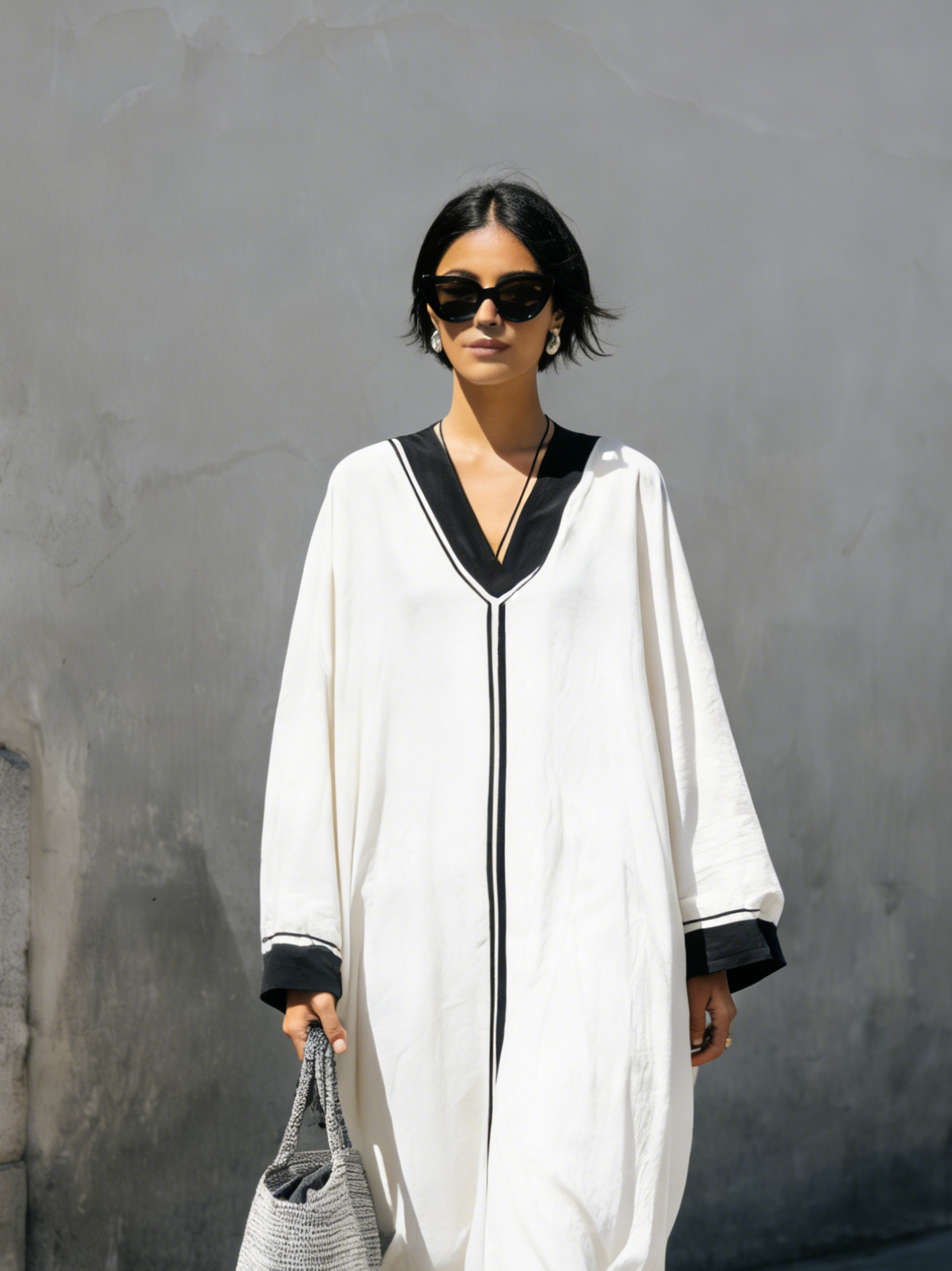 Women's Elegant White Cotton And Linen Blend V-neck Loose-fitting Long Dress MDZ0928A7AN